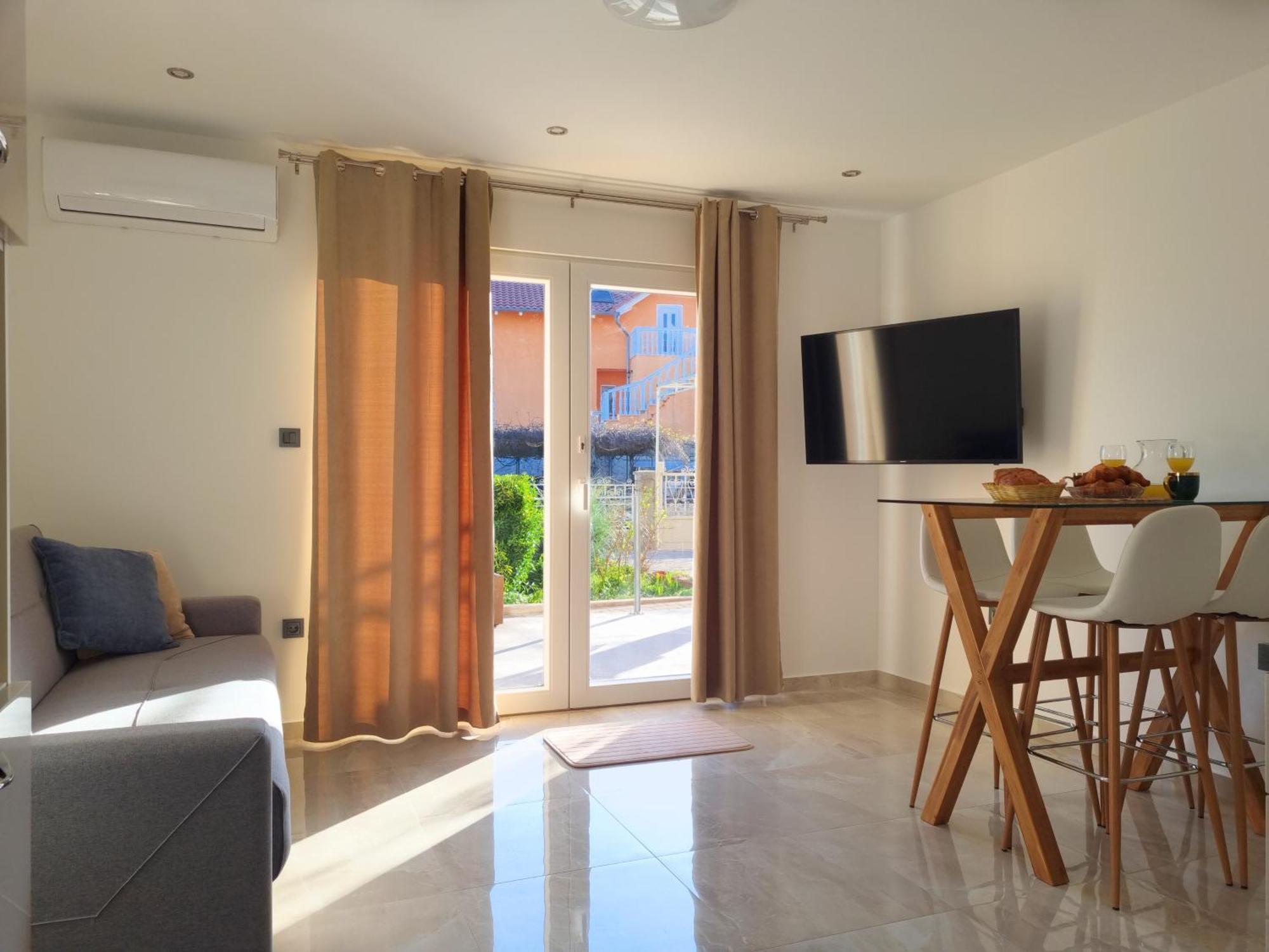 Appartement Gracienda à Bilice Extérieur photo